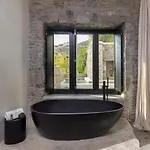 Aeonic And Hotell