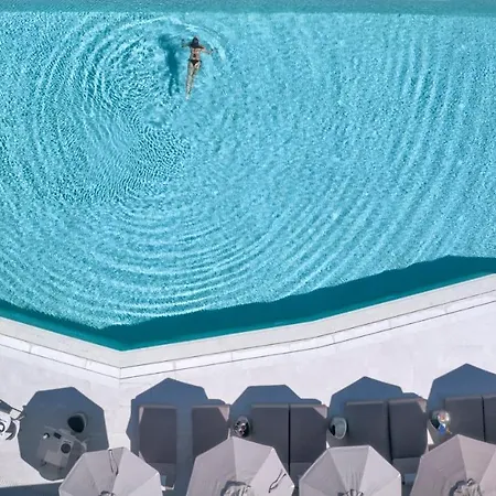 Aeonic And ホテル