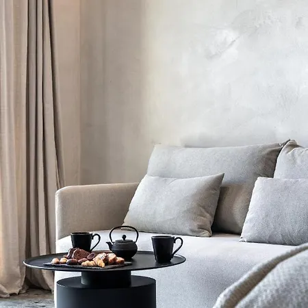 Aeonic And Hotell 5*