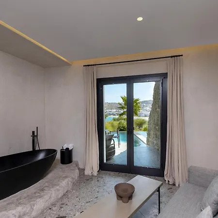 Aeonic And Hotell Mykonos Town