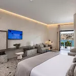 Hotel Aeonic And