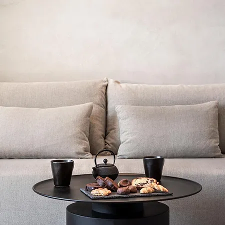 Aeonic And 호텔 5*